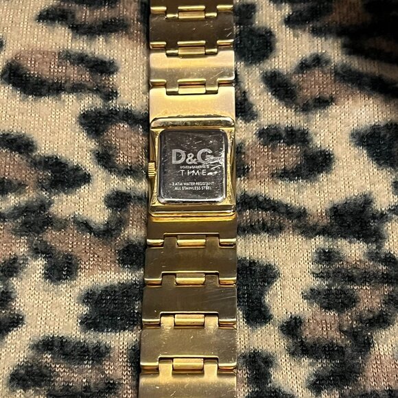 Dolce & Gabbana D&G DW0346 Kilt Women's Golden Stainless Steel Bracelet Watch - Picture 6 of 10